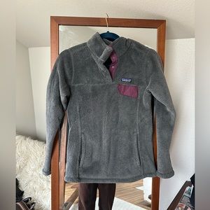 Patagonia, women’s sweatshirt size S